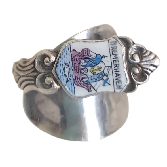 Vintage Silver Enamel Bremerhaven Travel Shield Germany Souvenir Spoon Ring - Picture 1 of 6